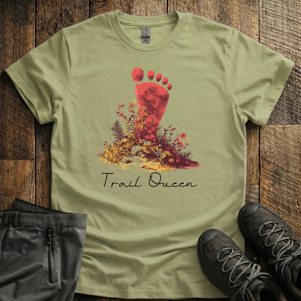 Trail Queen footprint T-Shirt